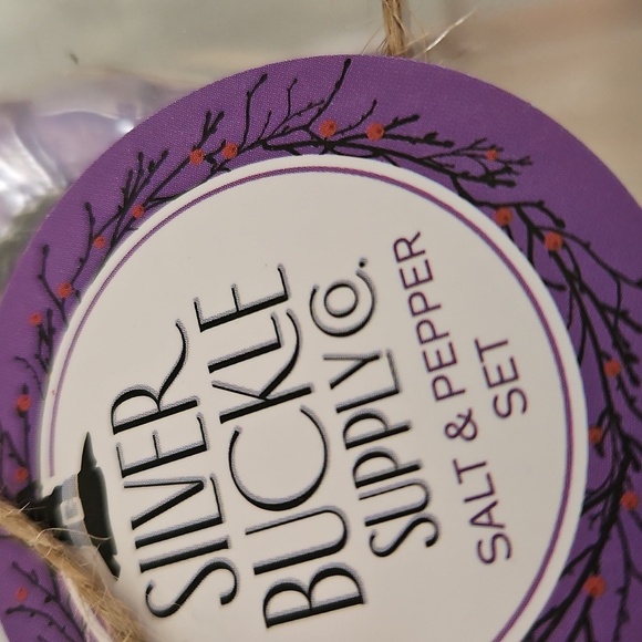 Boston Warehouse Skull Salt and Pepper Shakers - Cream and Pink - Picture 3 of 3